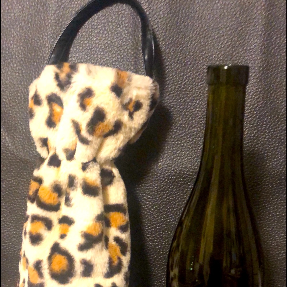 Cheetah gift bag